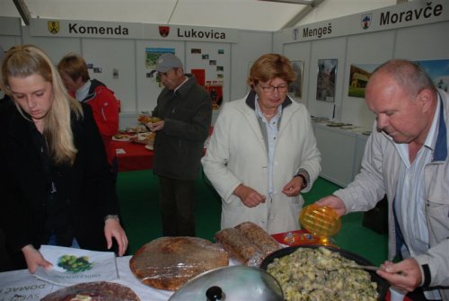 Degustacija jedi iz gostišča Dobenski hram